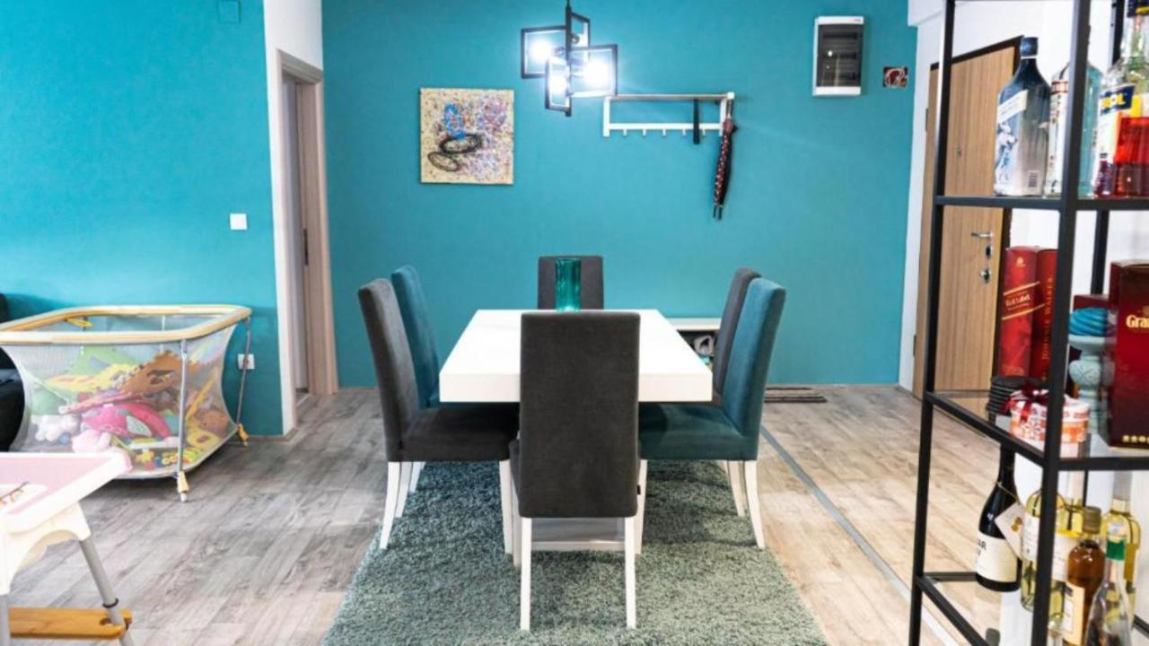 L&L Luxury Apartments 比托拉 外观 照片