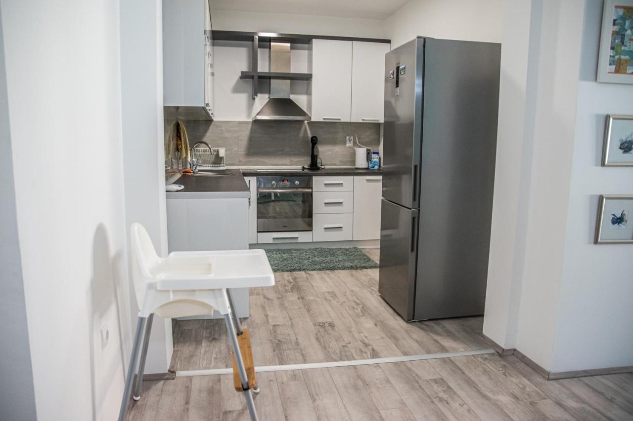 L&L Luxury Apartments 比托拉 外观 照片