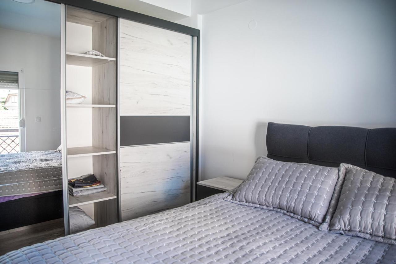 L&L Luxury Apartments 比托拉 外观 照片